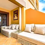 Apartment Elite Palace *