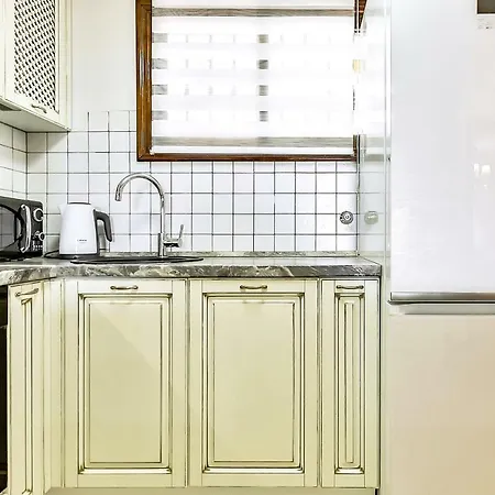 Elite Palace * アデヘ