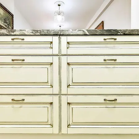 Elite Palace * アデヘ